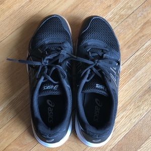 Asics upcourt volleyball shoes
